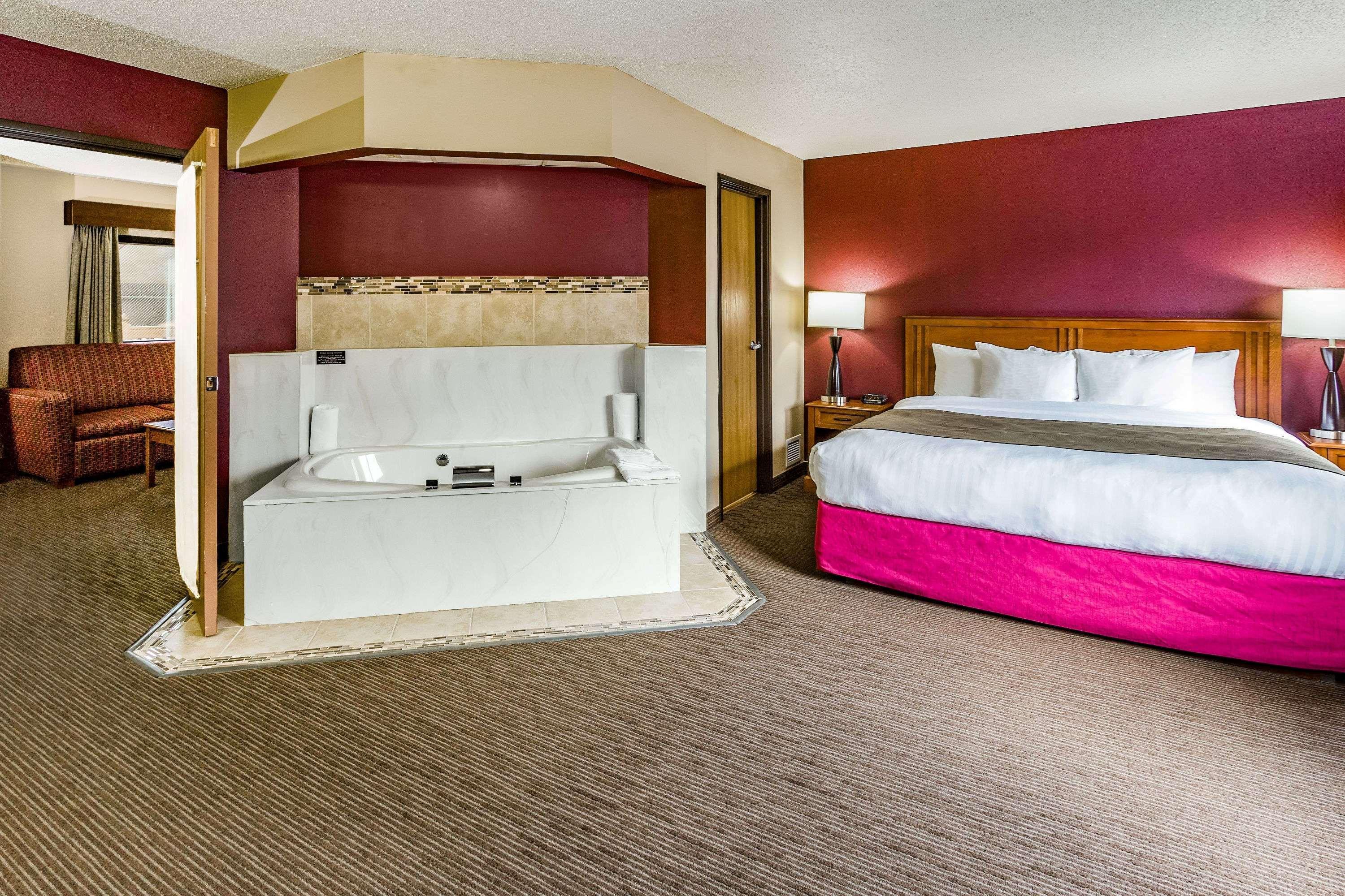 Americinn By Wyndham Duluth South Proctor Black Woods Event Ctr Eksteriør bilde