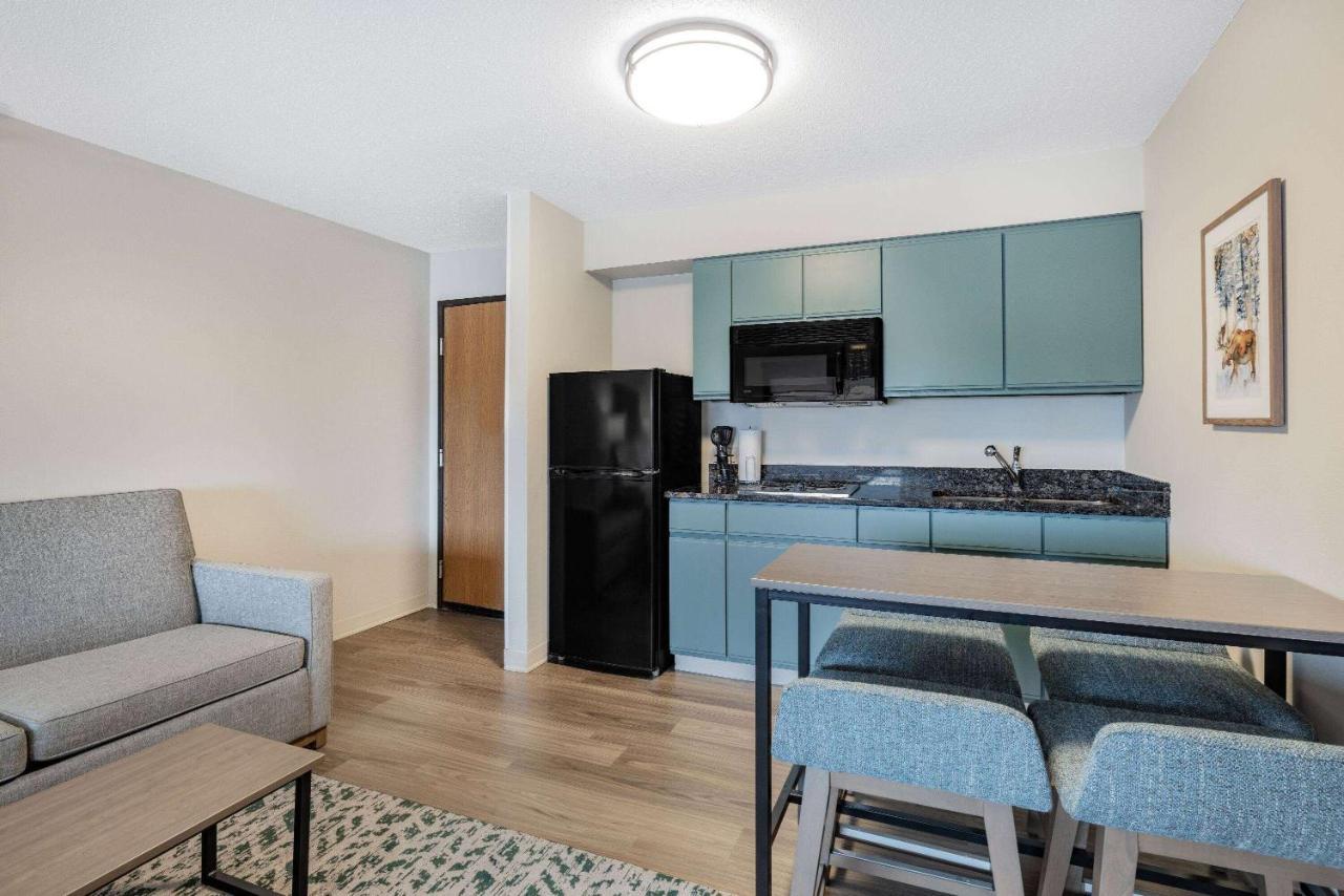 Americinn By Wyndham Duluth South Proctor Black Woods Event Ctr Eksteriør bilde