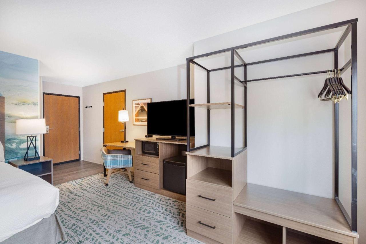 Americinn By Wyndham Duluth South Proctor Black Woods Event Ctr Eksteriør bilde